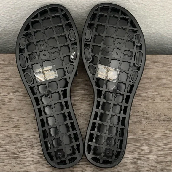 Vince Camuto • Carron Jelly Slide Sandals - Black w/ Gold Studs, Women’s Size 7 - Picture 11 of 14